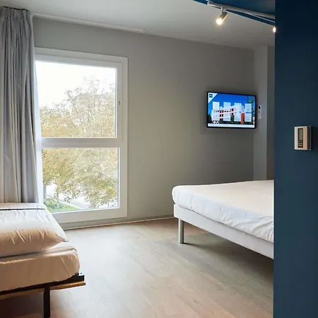 Konukevi Ibis Budget Gasteiz 3*