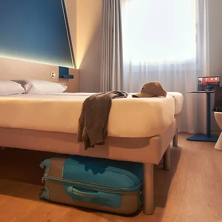 Guest house Ibis Budget Gasteiz 3*